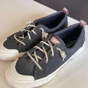 Women’s Sperry Top-Siders